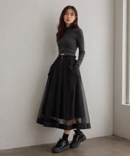 center i(センターアイ)の「フロントジップ チュール切替 カーゴロングフレアスカート(スカート・レディース・ブラック/カーキ・FREE)」の5枚目の写真
