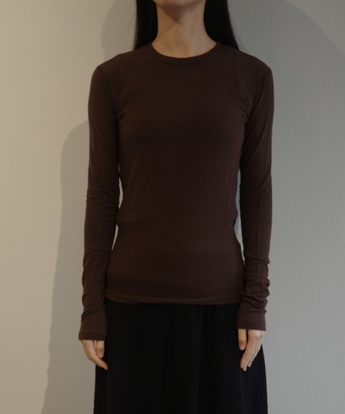 CLANE（クラネ）の「CLANE COMFORTABLE CREW NECK TOPS（Tシャツ/カットソー・レディース・ブラウン/ブラック/ホワイト・2/1）」の3枚目の写真