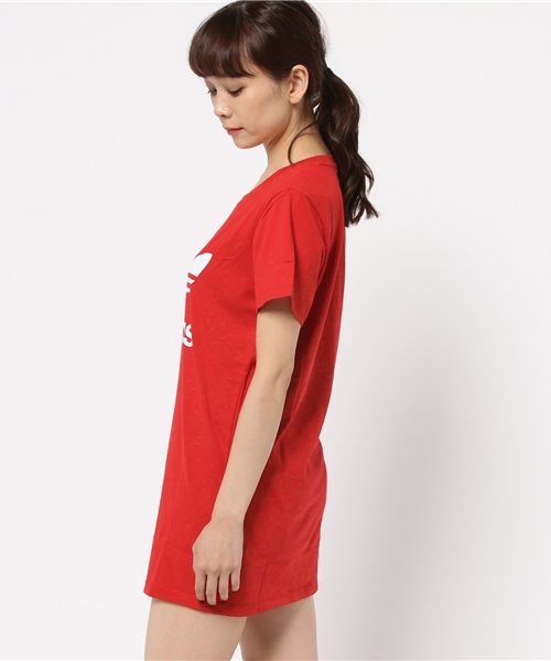 adidas（アディダス）の「【adicolor】オリジナルス ティードレス[TREFOIL TEE DRESS]（ワンピース・レディース・ブラック/レッド・SMALL/XX-LARGE/MEDIUM/X-SMALL/LARGE/XXX-LARGE）」の4枚目の写真