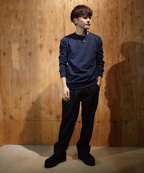 rovtski（ロフトスキー）の「裏毛無地クルーネックトレーナー/1K15060701（スウェット・メンズ・ダークグリーン/ホワイト/ワインレッド/オートミール/ネイビー/ブラック/ブラック系その他/カーキ/ブルー系その他/オフホワイト/ホワイト系その他/レッド系その他・LARGE/X-LARGE/MEDIUM）」の17枚目の写真