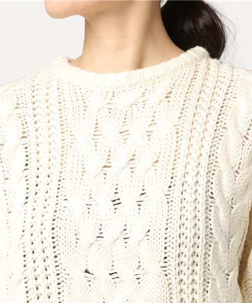 PUNYUS（プニュズ）の「ローゲージケーブルニット（ニット/セーター・レディース・ブラック/レッド/イエロー/アイボリー・1/2/3/4）」の13枚目の写真