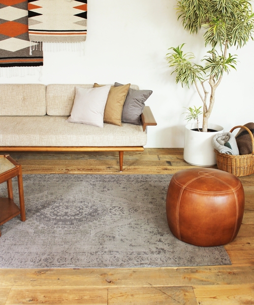 ACME FURNITURE（アクメファニチャー）の「VINE YARD RUG 140x200 バインヤード ラグ（ラグ/マット・レディース・チャコールグレー/ブラウン/アイボリー・FREE）」の2枚目の写真