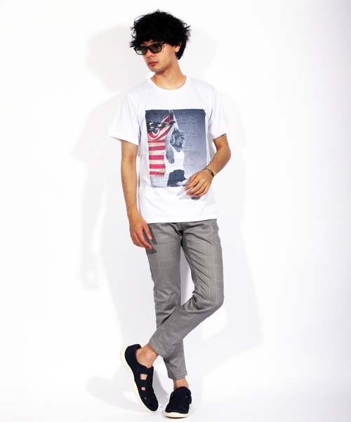 ８(eight)（エイト）の「ウェリントン サングラス 伊達メガネ 専用ケース付き（サングラス・メンズ・ライトブルー/オリーブ/クリア/マスタード/ブラック系その他/ブラウン系その他/ブラック系その他2/ブラック系その他3・FREE）」の16枚目の写真