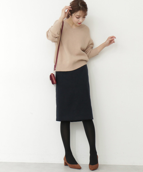N.(N. Natural Beauty Basic)(エヌエヌナチュラルビューティーベーシック)の「◆ラムウールVネックニット(ニット/セーター・レディース・ホワイト/ベージュ/グレー/ピンク/イエロー・MEDIUM)」の12枚目の写真