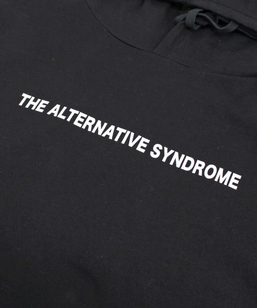 RNA（アールエヌエー）の「M1085 レイヤード風BIGパーカー（パーカー・レディース・ホワイト/ブラック/レッド・MEDIUM）」の7枚目の写真