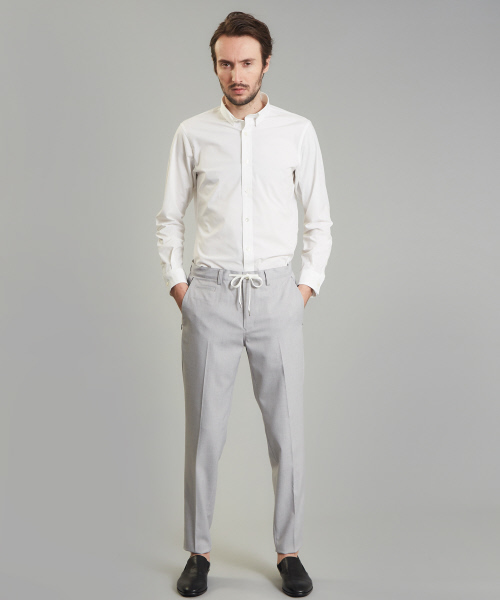 5351 POUR LES HOMMES(ゴーサンゴーイチプールオム)の「ライトストレッチブロードドレスシャツ(シャツ/ブラウス・メンズ・ブラック/オフホワイト・44/46/48/50)」の12枚目の写真