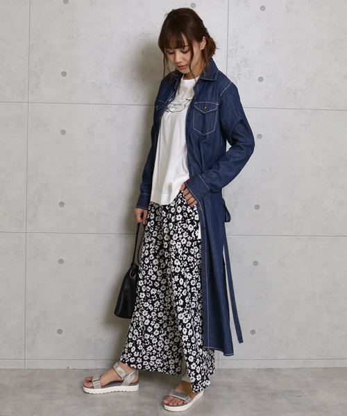 CHARM BERRY TIC（チャームベリーチック）の「モノクロ花柄パンツ（その他パンツ・レディース・ブラック/オフホワイト・M/L）」の9枚目の写真