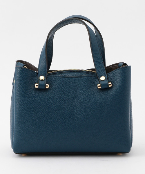 Tiara（ティアラ）の「GIANNI  NOTARO　センターポケット付きバッグ（ショルダーバッグ・レディース・グレー系その他/ブラック/グレー・FREE）」の2枚目の写真