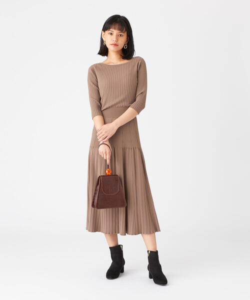 EMMEL REFINES（エメルリファインズ）の「【EMMEL REFINES】〔ハンドウォッシャブル〕SMF HW バックカシュ リブワンピース（ワンピース・レディース・ベージュ/モカ/ネイビー・FREE）」の5枚目の写真