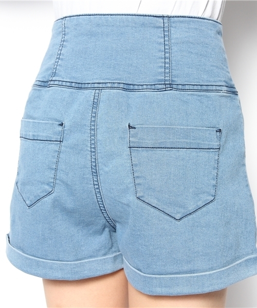Heather(ヘザー)の「Wボタンハイウエストショートパンツ 544165(デニムパンツ・レディース・アイボリー/ライトブルー/ブルー・MEDIUM/SMALL)」の9枚目の写真