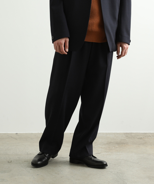 ADAM ET ROPE'（アダムエロペ）の「【MOREL】ワイドスラックス（スラックス・メンズ・ネイビー/キャメル/ワイン・S/M/L）」の2枚目の写真