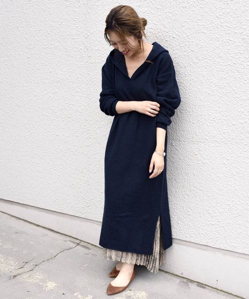 セール Khaju キャメルブレンドフードニットワンピース ワンピース Khaju カージュ のファッション通販 Zozotown