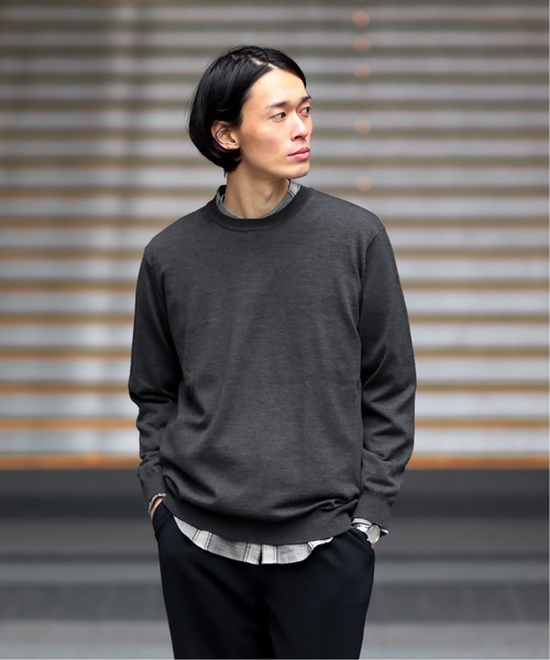 EDIFICE(エディフィス)の「16ゲージ クルーネックニット(ニット/セーター・メンズ・ブラック/グレー/ホワイト×ホワイト/ブラウン系その他/ネイビー/ラスタ・SMALL/MEDIUM/LARGE/X-LARGE/FREE)」の3枚目の写真