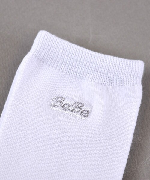 BeBe（ベベ）の「ショートソックス（ソックス/靴下・キッズ・ホワイト/ブラック/ネイビー・11/22/15 /13/17/19）」の4枚目の写真