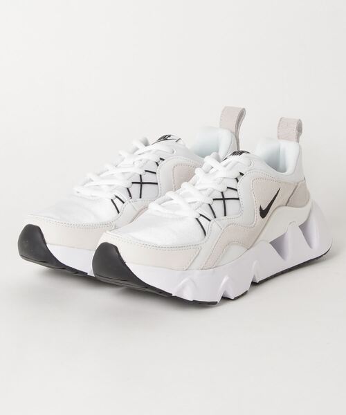 NIKE（ナイキ）の「NIKE ナイキ W RYZ 365 RYZ 365 BQ4153-100 100WHT/BLK（スニーカー・レディース・ホワイト・24.5cm/25.5cm/23.0cm/24.0cm/25.0cm/26.0cm/23.5cm/22.5cm/22.0cm）」の4枚目の写真