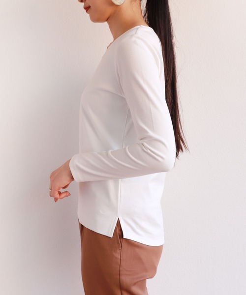 andme（アンドミー）の「コットン長袖ダブルフロントクルーネックTシャツ（Tシャツ/カットソー・レディース・ブラック/ネイビー/オフホワイト/グレー系その他・M/L）」の15枚目の写真