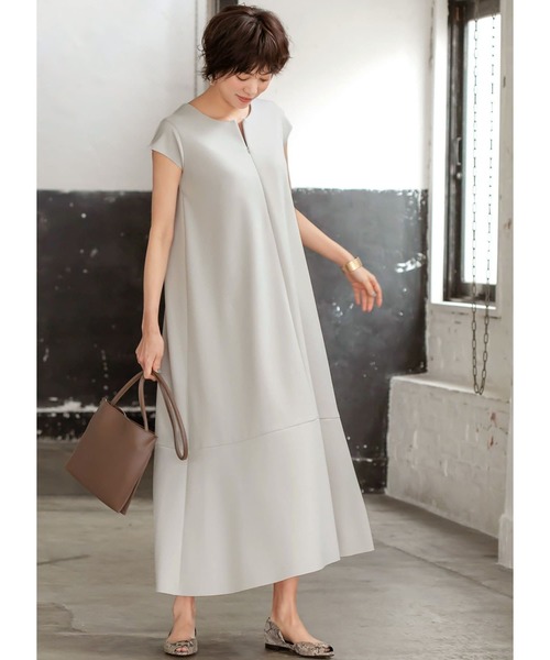 m6891【シルク100%】【美品】Y2K BLUGIRL フレアワンピース m6891【シルク100%】【美品】Y2K BLUGIRL フレアワンピース