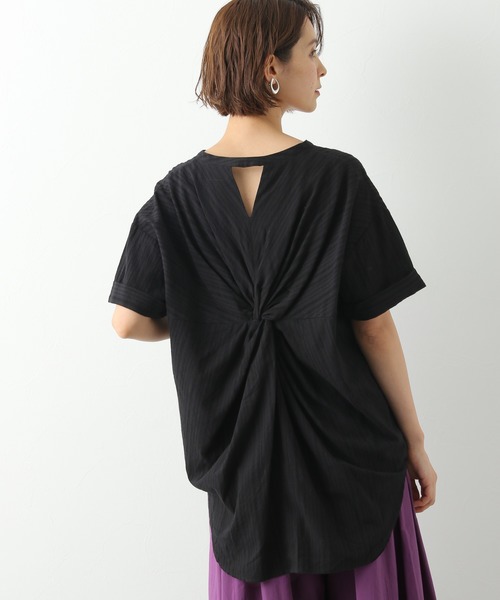 LEPSIM（レプシィム）の「バックツイストロングブラウス　885213（シャツ/ブラウス・レディース・ホワイト/ブラック/イエロー・FREE）」の2枚目の写真