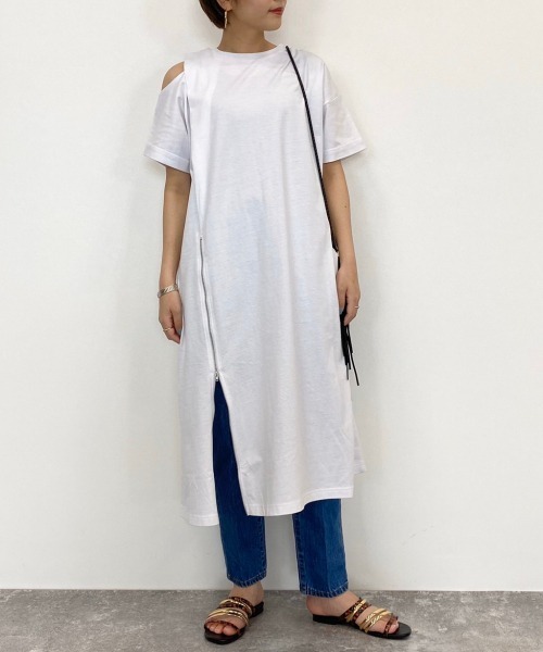 PAGEBOY（ページボーイ）の「オープンショルダーZIPワンピース