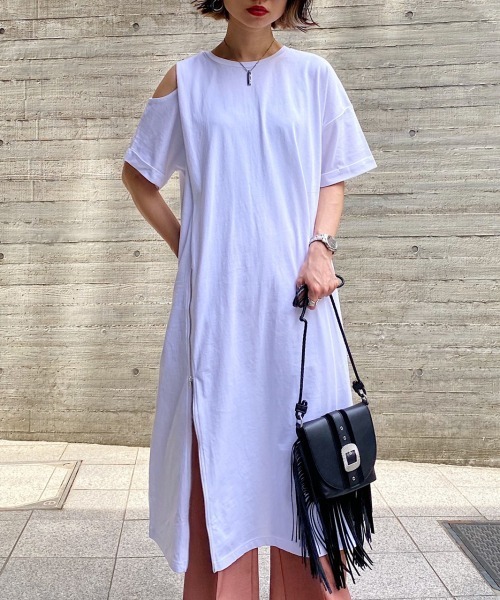 PAGEBOY（ページボーイ）の「オープンショルダーZIPワンピース