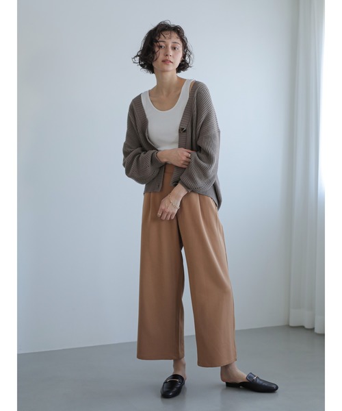 earth music&ecology(アースミュージックアンドエコロジー)の「【WEB限定】ドロップショルダー畦ニットカーディガン *(カーディガン/ボレロ・レディース・ベージュ/ピンク/アイボリー/ミント/モカ/ライトベージュ/ブラック/グレイッシュベージュ・FREE)」の19枚目の写真