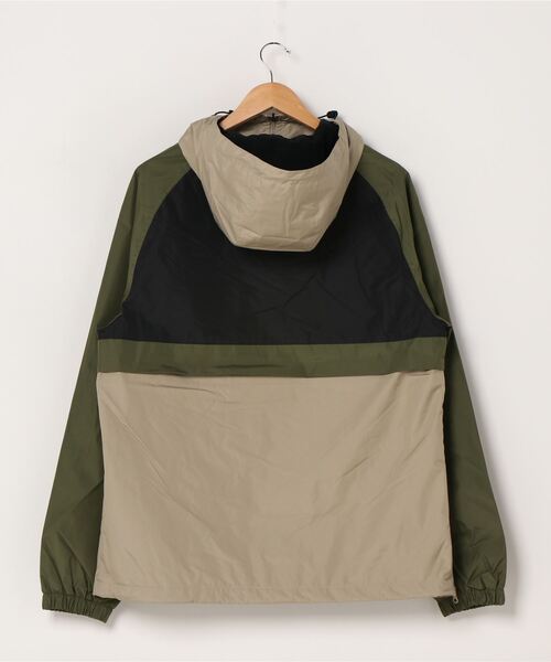 VOLCOM（ボルコム）の「VOLCO2127 ﾌｰﾄﾞﾊｰﾌｼﾞｯﾌﾟｳｨﾝﾄﾞﾌﾞﾚｰｶｰ A1631903