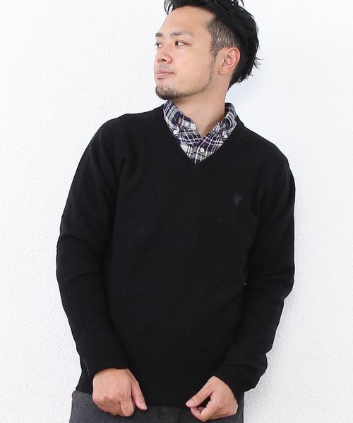 coen（コーエン）の「ラムウールＶネックニットプルオーバー（ニット/セーター・メンズ・ネイビー/ピンク/ダークグリーン/パープル/ブラック/オフホワイト/ブラウン/ライトグレー・X-LARGE/LARGE/MEDIUM/SMALL）」の3枚目の写真