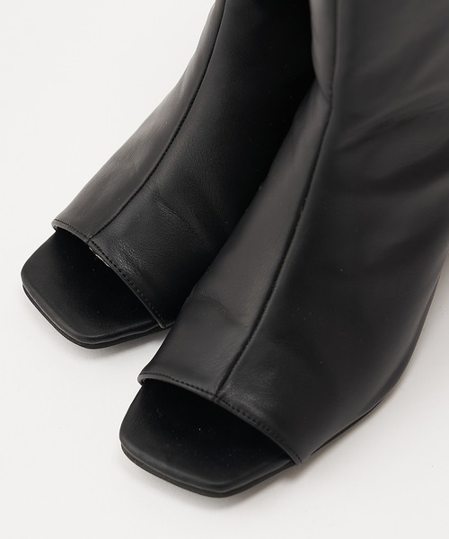 Chico（チコ）の「レザーブーツサンダル（ブーツ・レディース・アイボリー/ブラック・SMALL/MEDIUM/LARGE）」の12枚目の写真