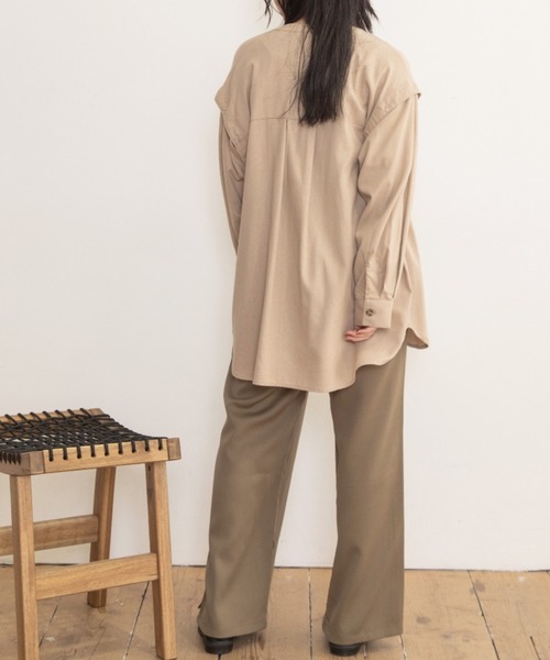 Mysa&Liina（ミーサリーナ）の「袖スリット開きシャツアウター（シャツ/ブラウス・レディース・キナリ/ベージュ/ブラック・M）」の15枚目の写真