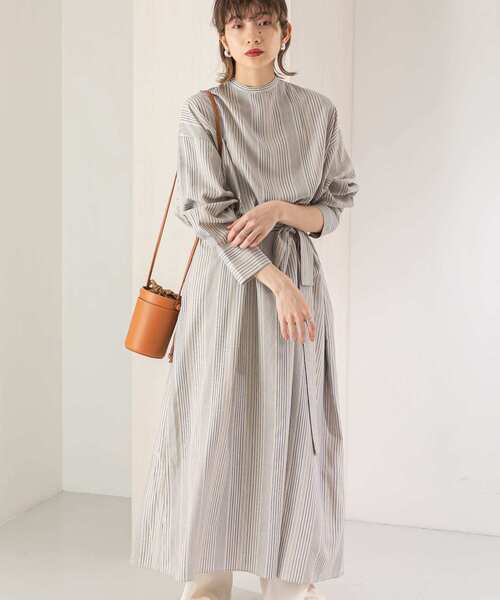 セール Backオープンストライプワンピース ワンピース Kbf ケイビーエフ のファッション通販 Zozotown