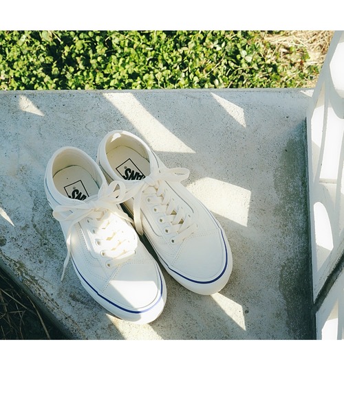 VANS（バンズ）の「［BILLYS限定］ OLD SKOOL TAPERED　VN0A54F44U3（スニーカー・メンズ・ホワイト・6/6h/9h/8/5/5h/8h/9/10/7h/4h/7）」の4枚目の写真