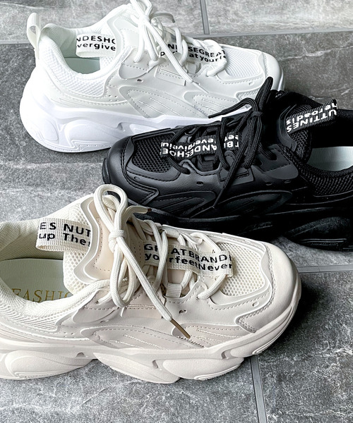 JUNOAH（ジュノア）の「厚底スニーカー（スニーカー・レディース・ブラック/ホワイト/クリーム・40/38/39/36/37）」の15枚目の写真