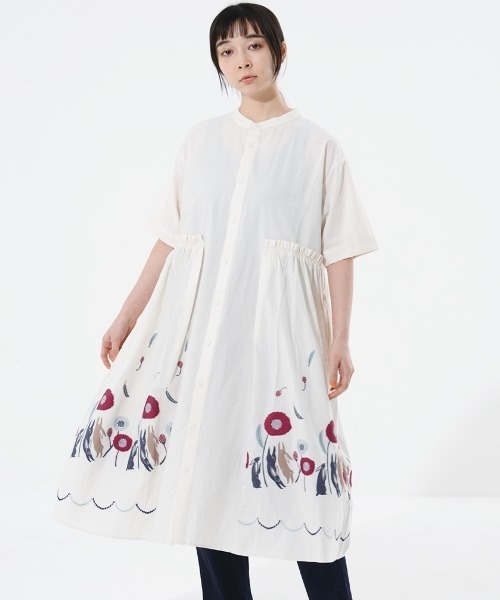 Super ワンピース ドレス Super アーティストコラボ 舞い上がる風を跳ぶ兎たち ジャカード スカラップ刺しゅうワンピース ワンピース ワンピース Hakka スーパーハッカ のファッション