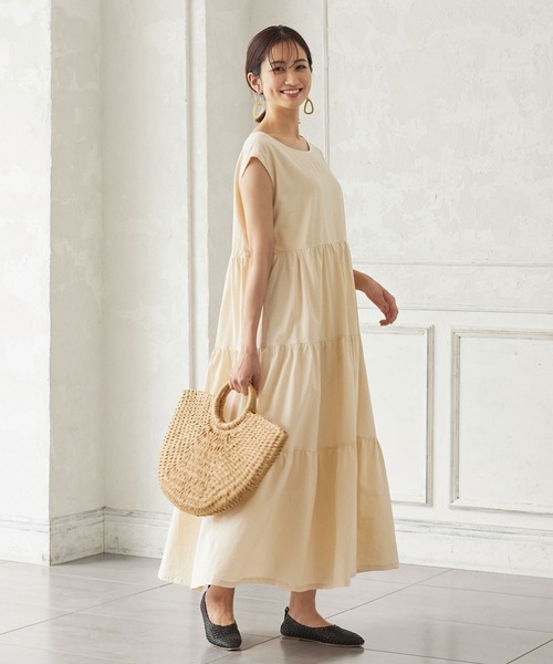 KOBE LETTUCE（コウベレタス）の「ラタン調セミスクエアトゥフラットパンプス（パンプス・レディース・ブラック/シルバー/ブラウン/アイボリー・LL/L/M/S）」の8枚目の写真