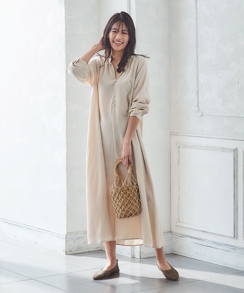 KOBE LETTUCE（コウベレタス）の「ラタン調セミスクエアトゥフラットパンプス（パンプス・レディース・ブラック/シルバー/ブラウン/アイボリー・LL/L/M/S）」の9枚目の写真