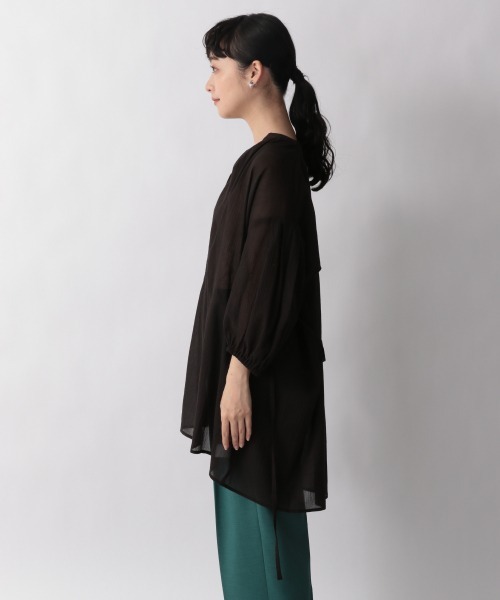 LOWRYS FARM（ローリーズファーム）の「ヨウリュウボイルチュニック６Ｓ　950058（シャツ/ブラウス・レディース・オフホワイト/ブラック/グリーン/ブルー・FREE）」の19枚目の写真