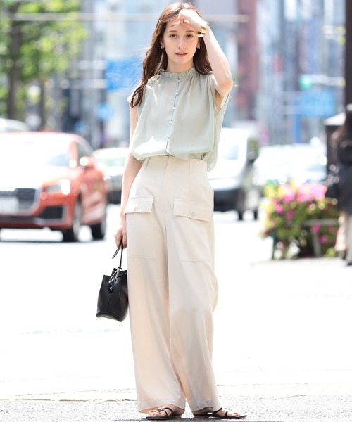 Ray BEAMS(レイビームス)の「Ray BEAMS / シアー ギャザー ハイネック ブラウス(シャツ/ブラウス・レディース・ブラック/ミント・ONE SIZE)」の15枚目の写真