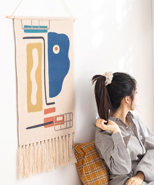 布貼り絵　インテリア　壁掛け　布絵　日本画　額入り(57㎝×48㎝)美品 dショッピング |絵画 『愛情のねこ』 34×42cm 千春 額入り 巧芸