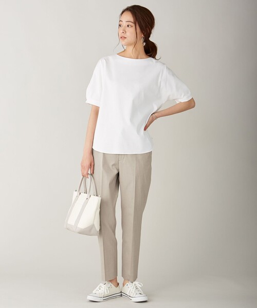 J.PRESS(ジェイプレス)の「【UVケア・消臭効果・接触冷感】コンパクトコットンスムース ドルマンスリーブ カットソー(Tシャツ/カットソー・レディース・ホワイト系/グレー系/ダークブラウン系/ベージュ系/ピンク系/スモーキーグリーン系・T13)」の9枚目の写真