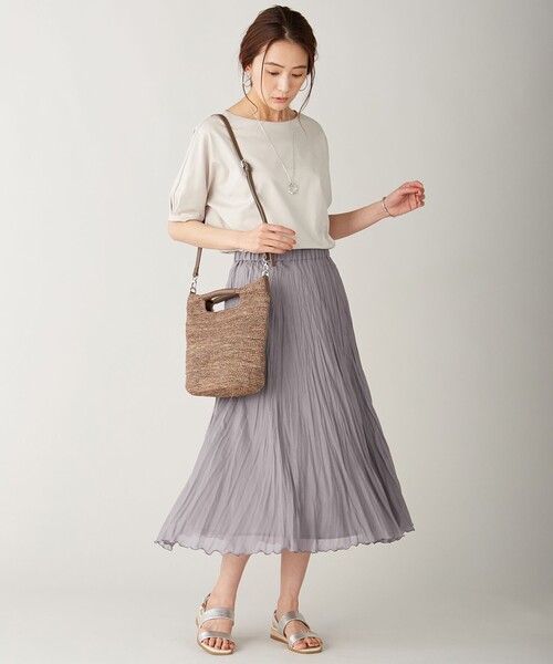 J.PRESS(ジェイプレス)の「【UVケア・消臭効果・接触冷感】コンパクトコットンスムース ドルマンスリーブ カットソー(Tシャツ/カットソー・レディース・ホワイト系/グレー系/ダークブラウン系/ベージュ系/ピンク系/スモーキーグリーン系・T13)」の12枚目の写真