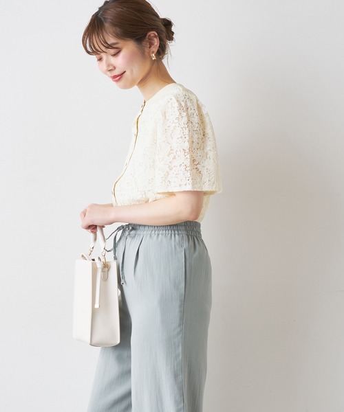 natural couture（ナチュラルクチュール）の「バンドカラーフレアレースブラウス（シャツ/ブラウス・レディース・オフホワイト/サックスブルー/アイボリー/ミント/ピンク/ブラウン・FREE）」の11枚目の写真