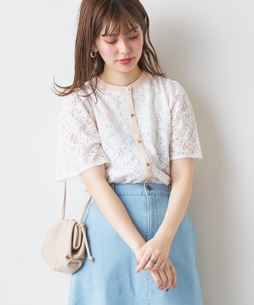 natural couture（ナチュラルクチュール）の「バンドカラーフレアレースブラウス（シャツ/ブラウス・レディース・オフホワイト/サックスブルー/アイボリー/ミント/ピンク/ブラウン・FREE）」の7枚目の写真