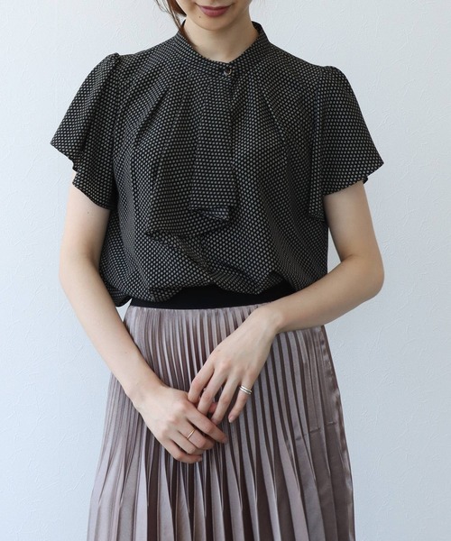 TITE IN THE STORE(ティテ インザ ストア)の「レトロ小紋ボウタイフリル半袖ブラウス(シャツ/ブラウス・レディース・オフホワイト/ベージュ/ブラック/ブラウン・38)」の16枚目の写真