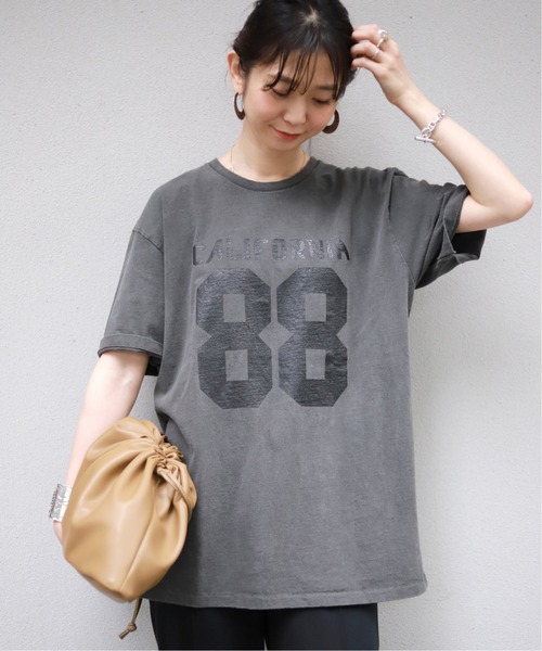 SLOBE IENA（スローブイエナ）の「【MIXTA/ミクスタ】SLOBE別注Tシャツ【洗濯機洗い可】◆（Tシャツ/カットソー・レディース・ブラック/ナチュラル/ネイビー/キャメル・FREE）」の8枚目の写真