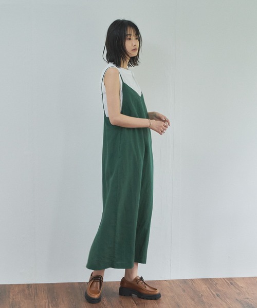 audrey and john wad（オードリーアンドジョンワッド）の「【Audrey and John Wad】キャミワンピース×ノースリーブトップス（セット）（ワンピース・レディース・ブラック/ベージュ/グリーン・FREE）」の18枚目の写真