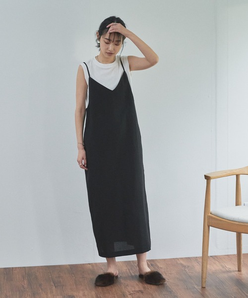 audrey and john wad（オードリーアンドジョンワッド）の「【Audrey and John Wad】キャミワンピース×ノースリーブトップス（セット）（ワンピース・レディース・ブラック/ベージュ/グリーン・FREE）」の16枚目の写真