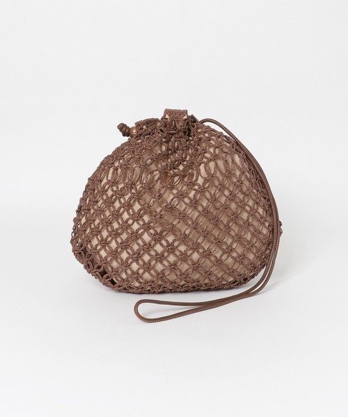 ITEMS URBANRESEARCH（アイテムズ アーバンリサーチ）の「ペーパーショルダーバッグ（ショルダーバッグ・レディース・ブラウン/ブラック・-）」の4枚目の写真