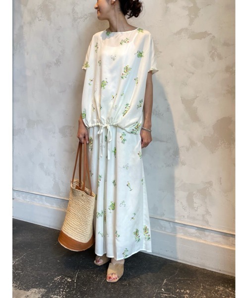 BEARDSLEY(ビアズリー)の「フルーツソーダプリントパンツ(その他パンツ・レディース・グレー/アイボリー・FREE)」の3枚目の写真