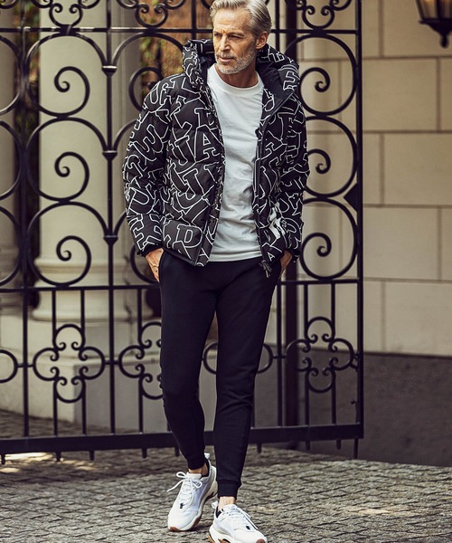 1PIU1UGUALE3  RELAX （ウノピゥウノウグァーレトレ リラックス）の「1PIU1UGUALE3 RELAX(ウノピゥウノウグァーレトレ)ブランドロゴ コード刺繍 スウェットパンツ ロングパンツ（スウェットパンツ・メンズ・ブラック/トップグレー・S/M/L/XL/XXL）」の7枚目の写真