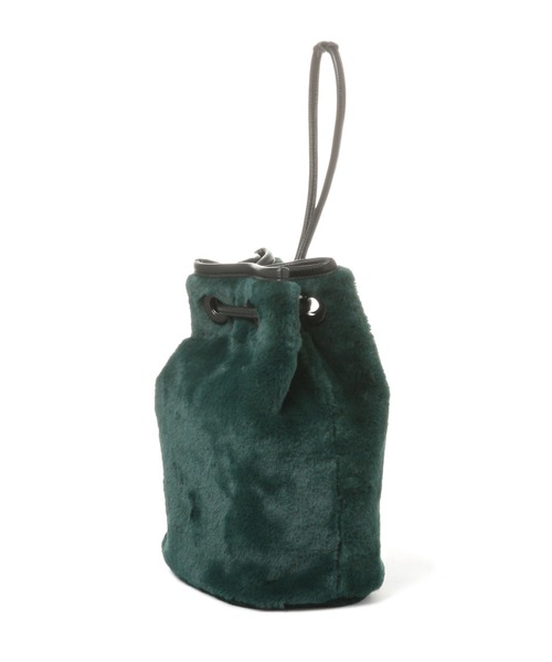 PAGEBOY(ページボーイ)の「ボアバケットバッグ(ショルダーバッグ・レディース・ホワイト/グリーン・FREE)」の8枚目の写真